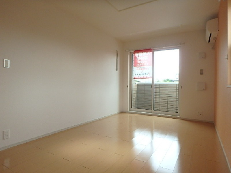 居室・リビング　図面と現状に相違がある場合には現状を優先