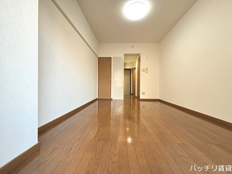 居室・リビング　別号室写真の為、現状優先。