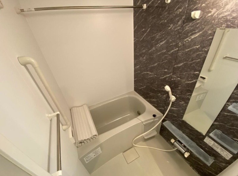 バス・シャワールーム　図面と現状に相違がある場合には現状を優先