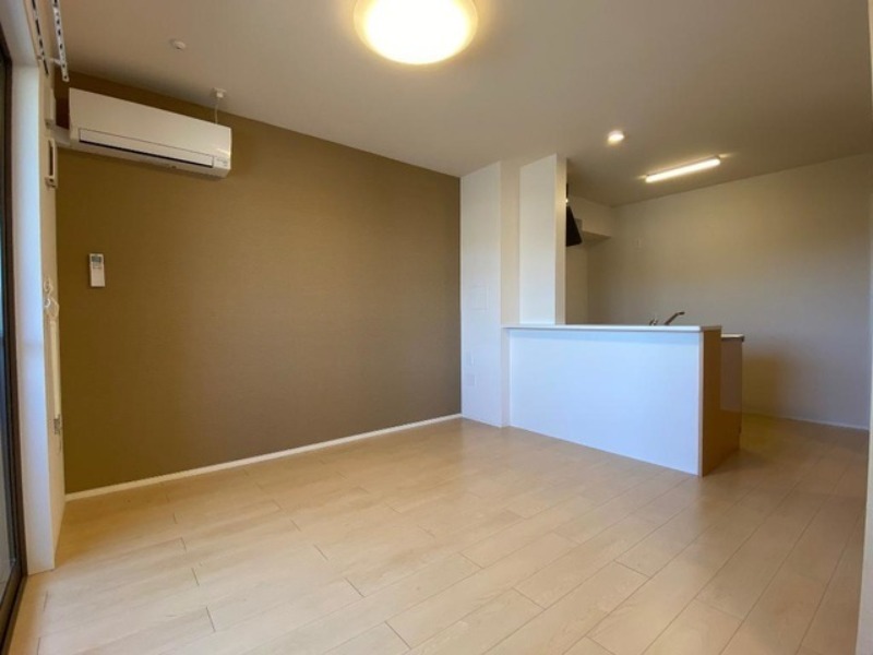 居室・リビング　図面と現状に相違がある場合には現状を優先