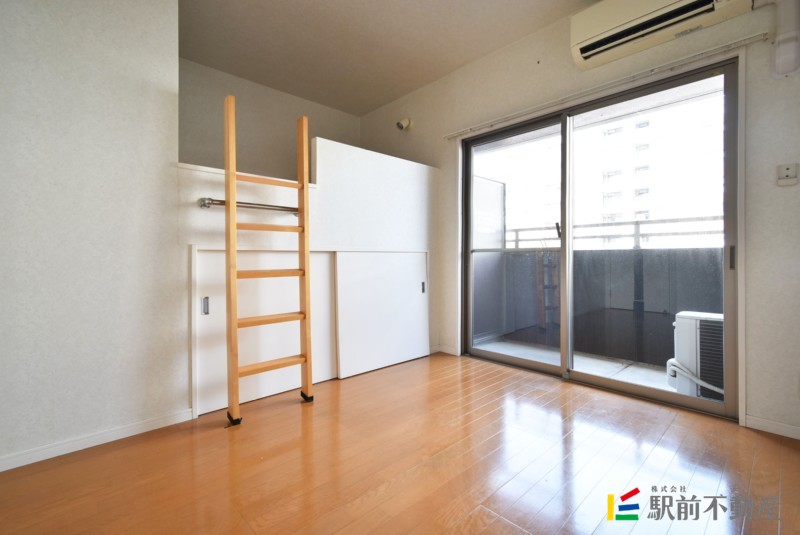 居室・リビング　同タイプ別室