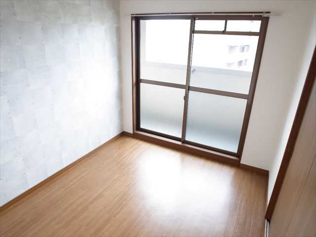 居室・リビング　※同建物別部屋の写真になります。