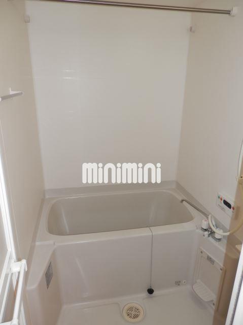 バス・シャワールーム　追い焚き機能付き