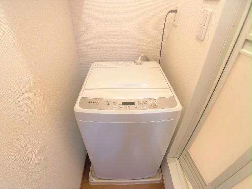 洗面設備　設備仕様は号室により異なる為、現況を優先とします。