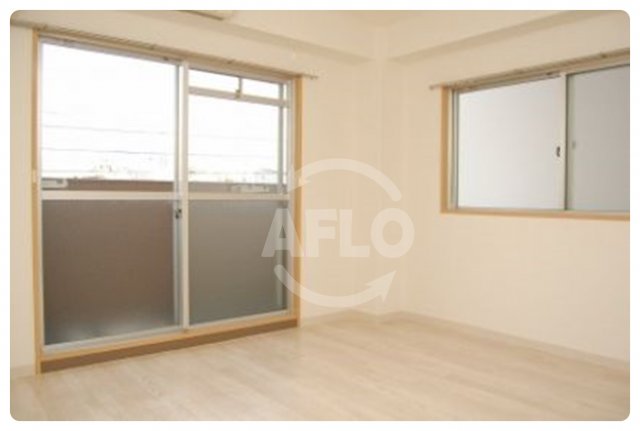 その他　パークドエル東高津　洋室