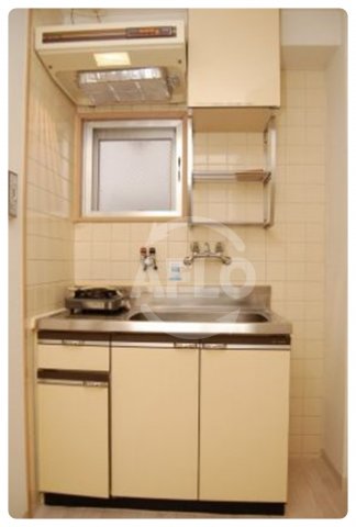 キッチン　パークドエル東高津　1口ガスシステムキッチン