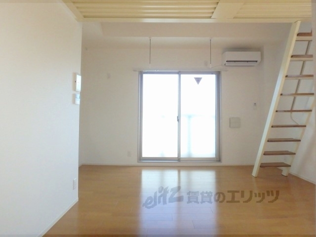 居室・リビング　洋室