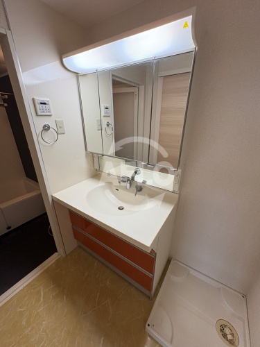 洗面設備　グレイス阿倍野松崎　独立洗面台