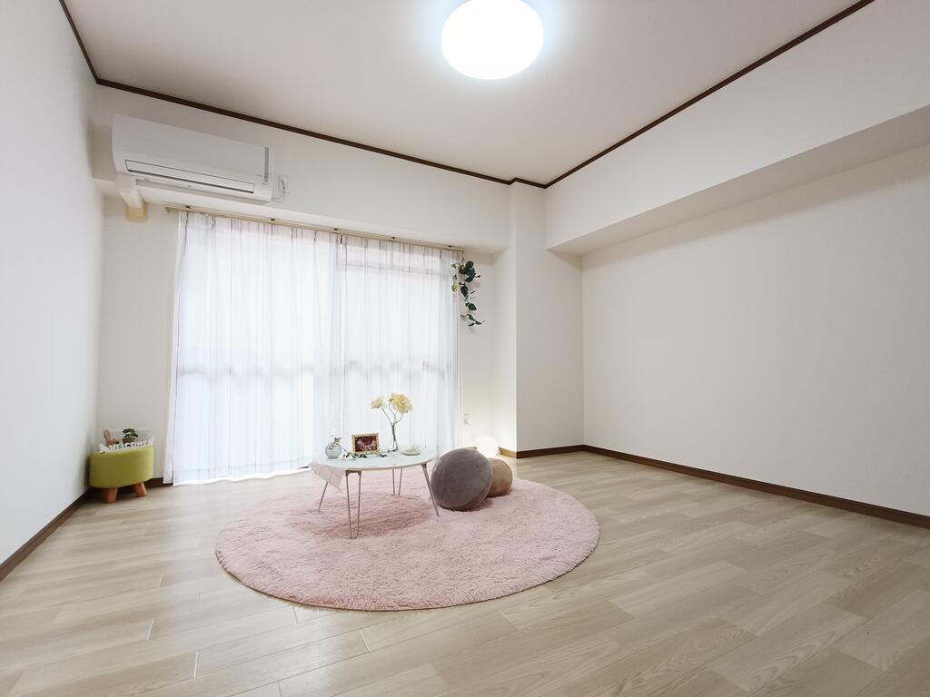 居室・リビング　日当りが良く明るい室内♪