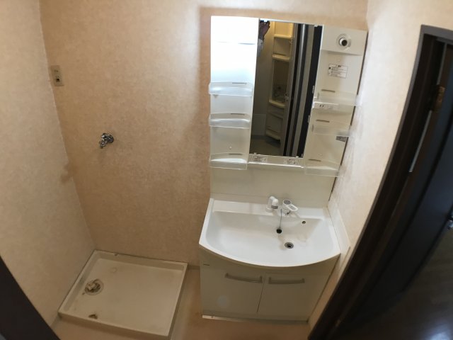 洗面設備　洗髪洗面化粧台付き♪