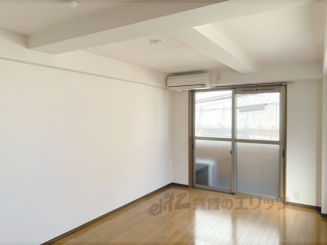 居室・リビング　居室