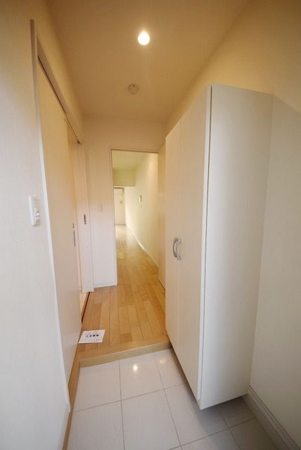 玄関　別号室仕様写真