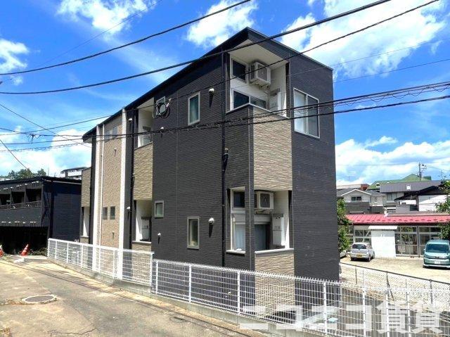 建物外観　２階です