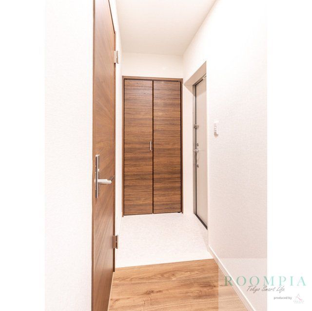 玄関　他間取りの参考写真です