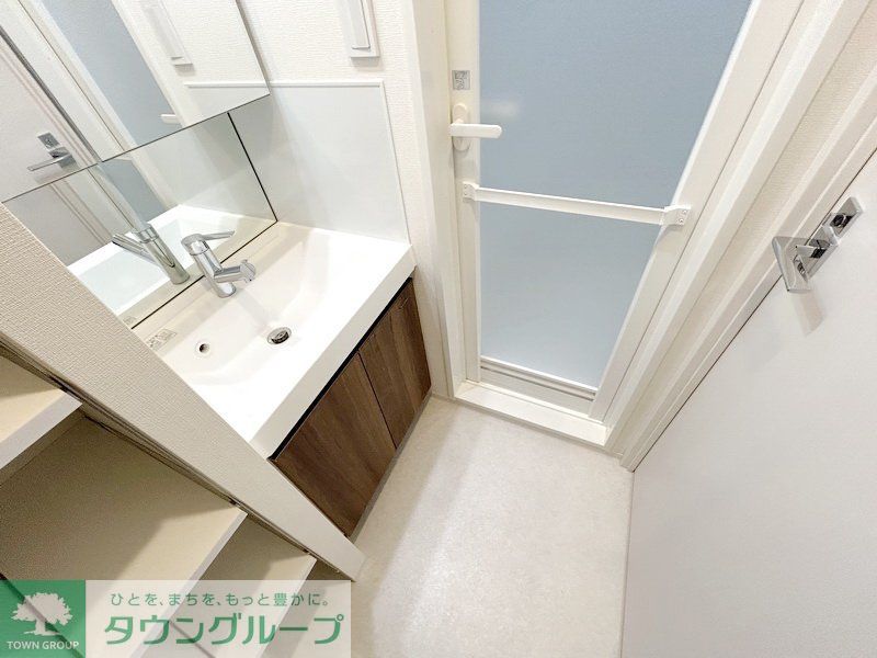 洗面設備　お部屋探しは株式会社　タウンハウジング　までお気軽にお問合…