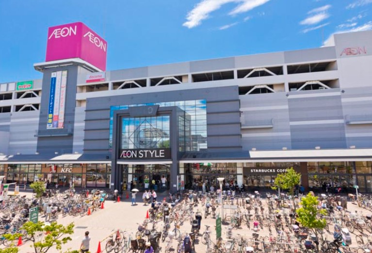 スーパー　イオンスタイル南砂（スーパー）まで594m