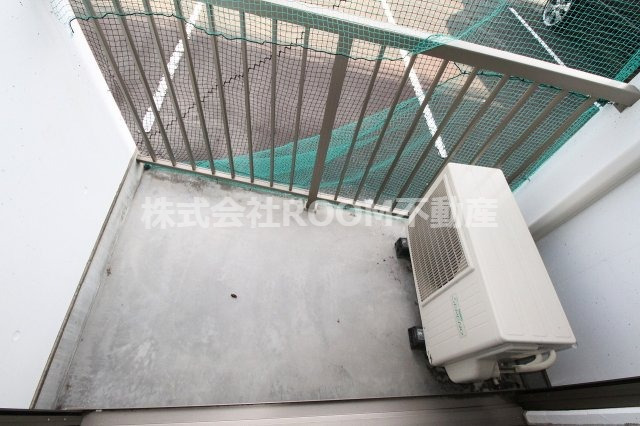 バルコニー　開放的で明るい空間を演出してくれるバルコニーです