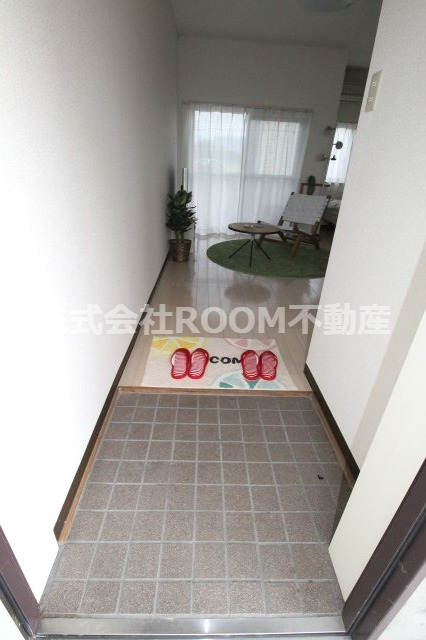 玄関　ゆったりとした玄関です