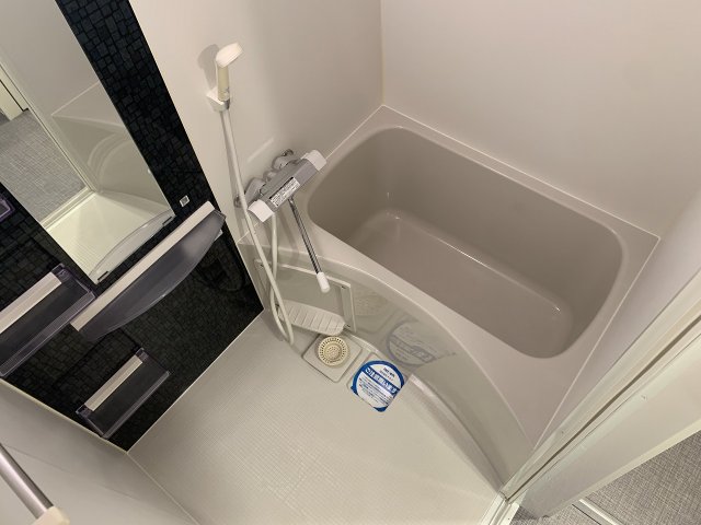 バス・シャワールーム　日々の疲れを癒すお風呂付です