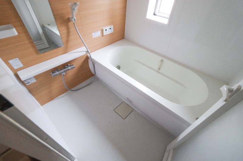 バス・シャワールーム　図面と現状に相違がある場合には現状を優先