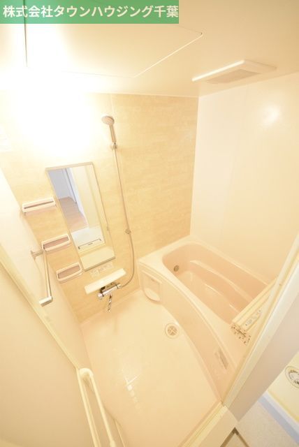 バス・シャワールーム　追い焚き機能付き