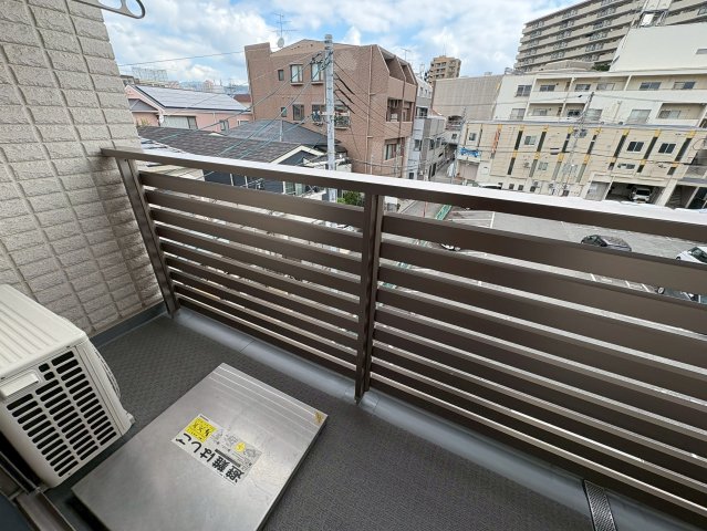 バルコニー　※同建物の類似写真となります。