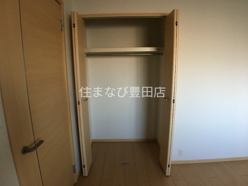 収納　同型タイプ