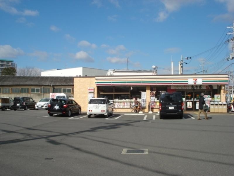 コンビニ　セブン-イレブン 茨木豊原町店（コンビニ）まで963m