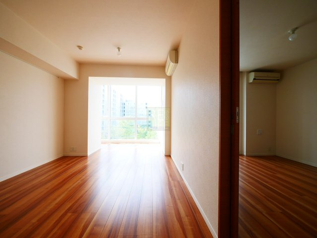 居室・リビング　別部屋参考写真