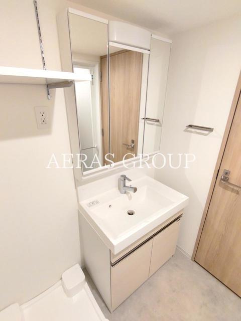 洗面設備　同仕様