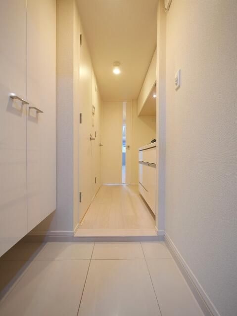 玄関　落ち着いた玄関です