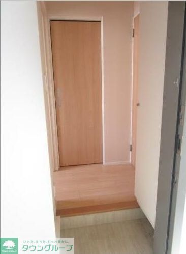 玄関　お問合せはタウンハウジングまで！※現地待合わせ相談可能