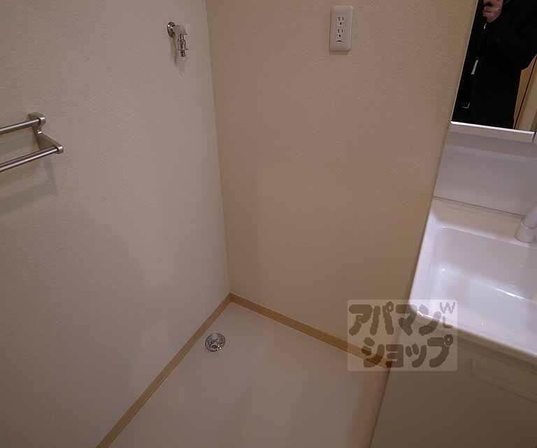 その他設備　室内に洗濯機置き場完備