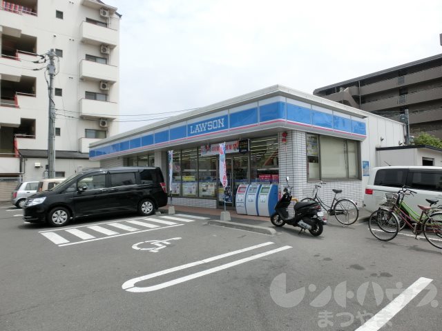 コンビニ　ローソン 松山清水町三丁目店（コンビニ）まで355m