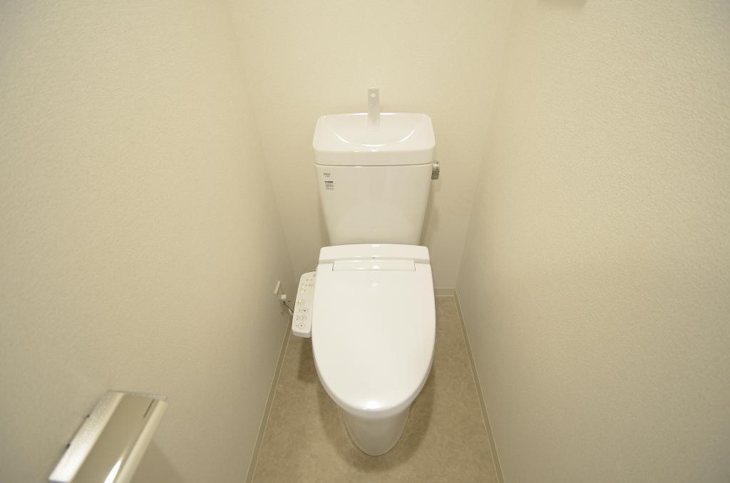 トイレ　シャワー付トイレ