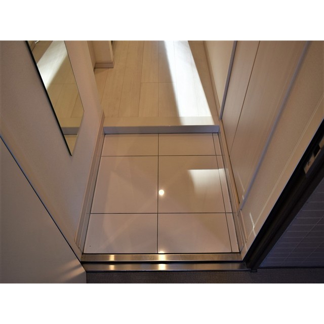 玄関　明るい玄関です