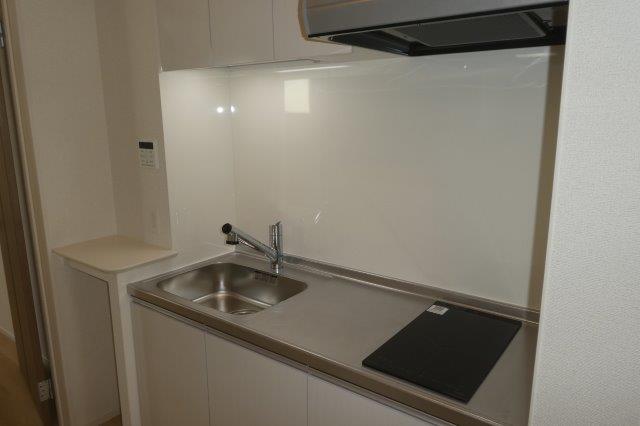 キッチン　2口IHコンロ付きシステムキッチン