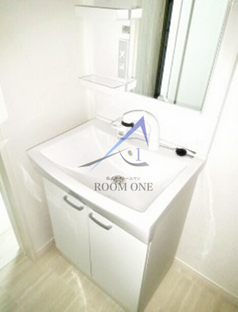 洗面設備　洗面台です。