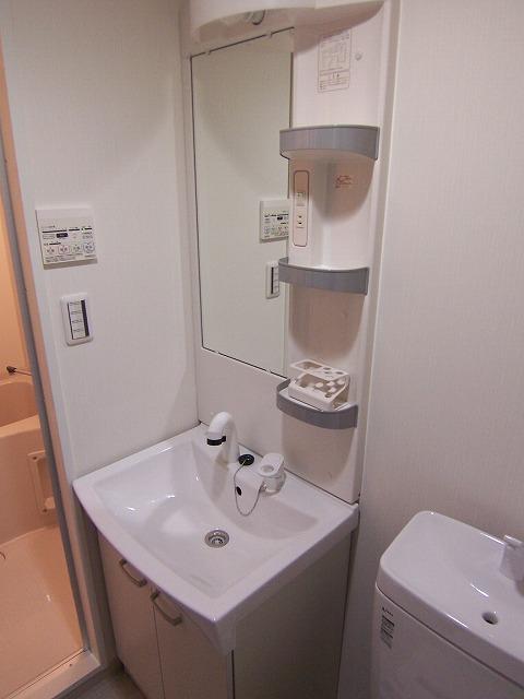 洗面設備　独立洗面台