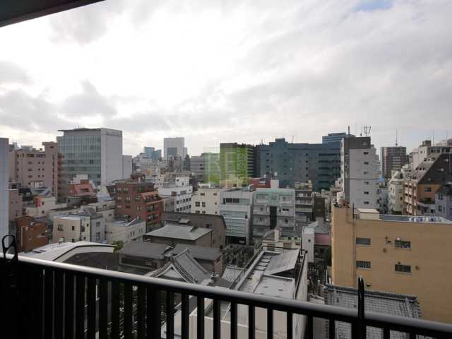 バルコニー　パークアクシス上野・稲荷町