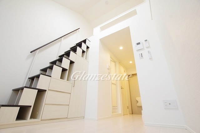 居室・リビング　☆広々としたリビング☆