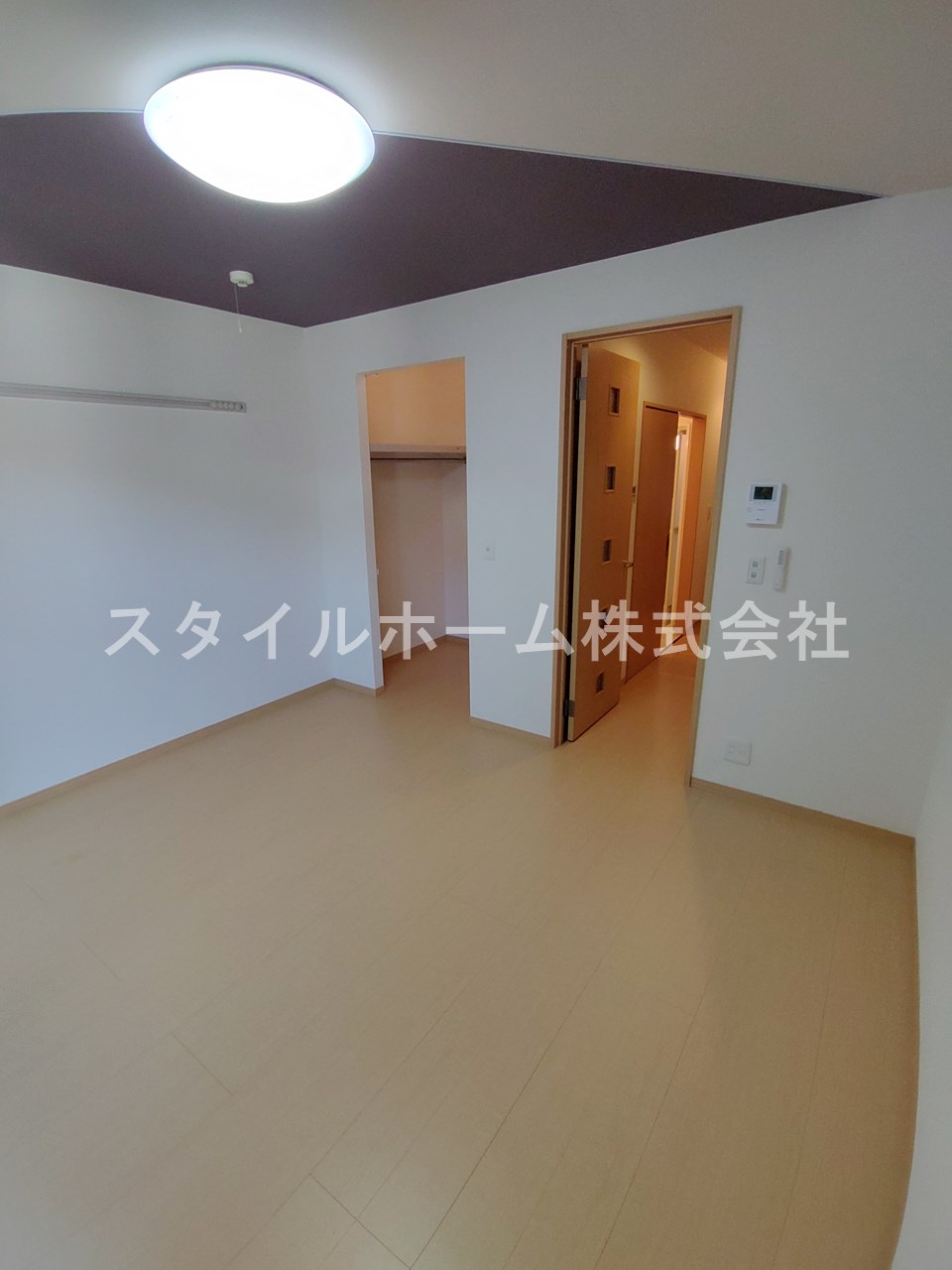 居室・リビング　別部屋写真です。