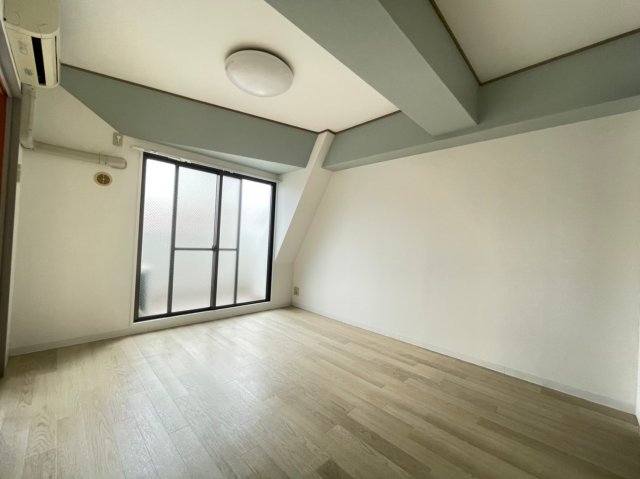 シャトー滝の茶屋の居間写真