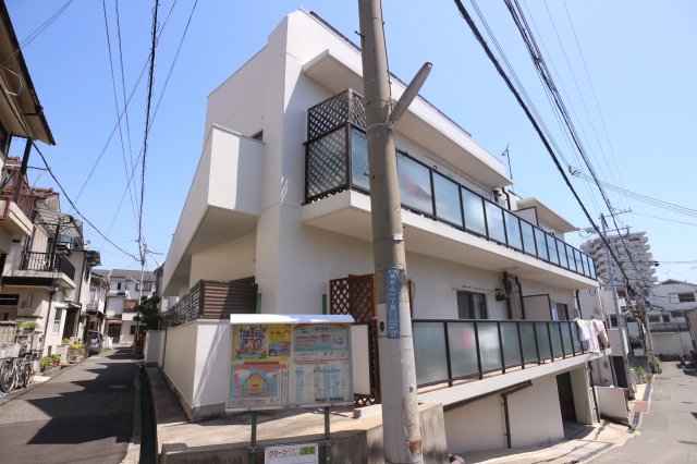 シャトー滝の茶屋の外観写真