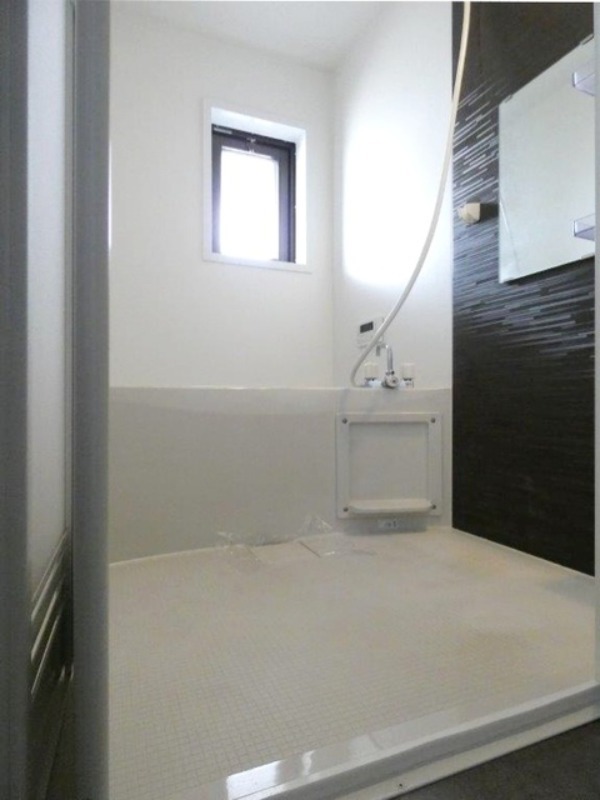 バス・シャワールーム　図面と現状に相違がある場合には現状を優先