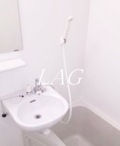 洗面設備　洗面台です。