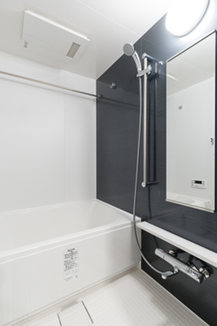 バス・シャワールーム　※写真は同タイプ住戸です。