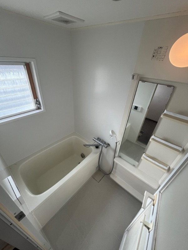 バス・シャワールーム　※他部屋写真参考