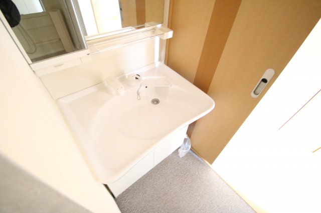 洗面設備　※別部屋写真