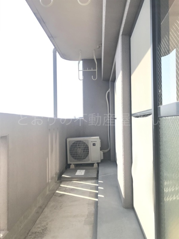 バルコニー　バルコニー